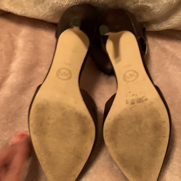 Michael Kors heels - Picture 4 of 10